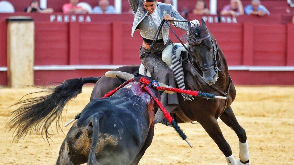 Lea Vicens.