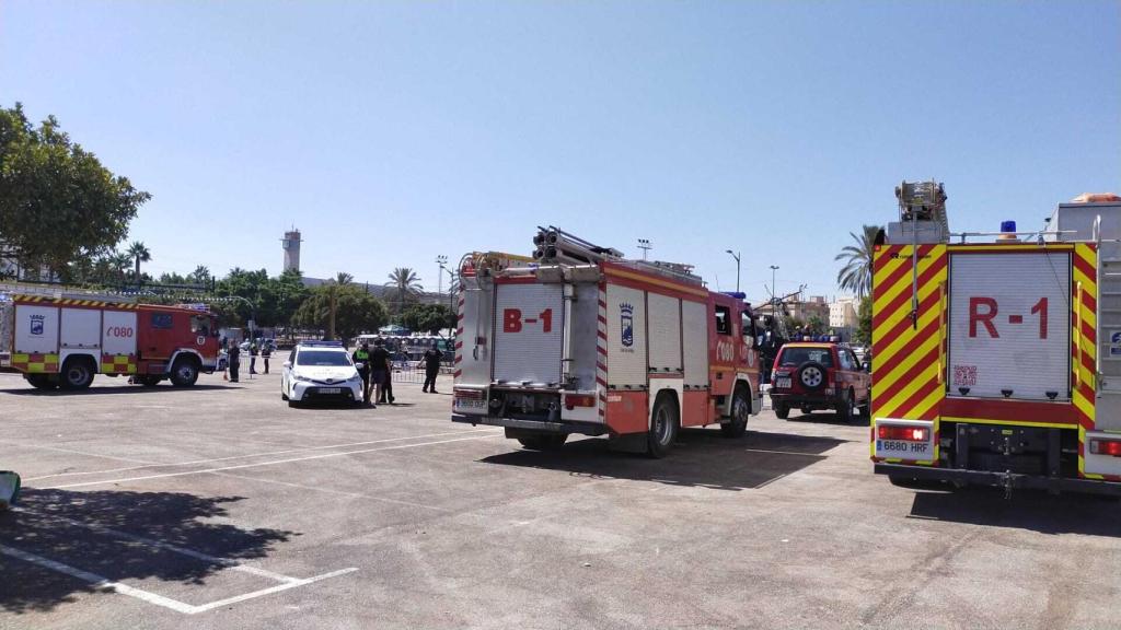 Imagen del escenario tras la caída de la pantalla.