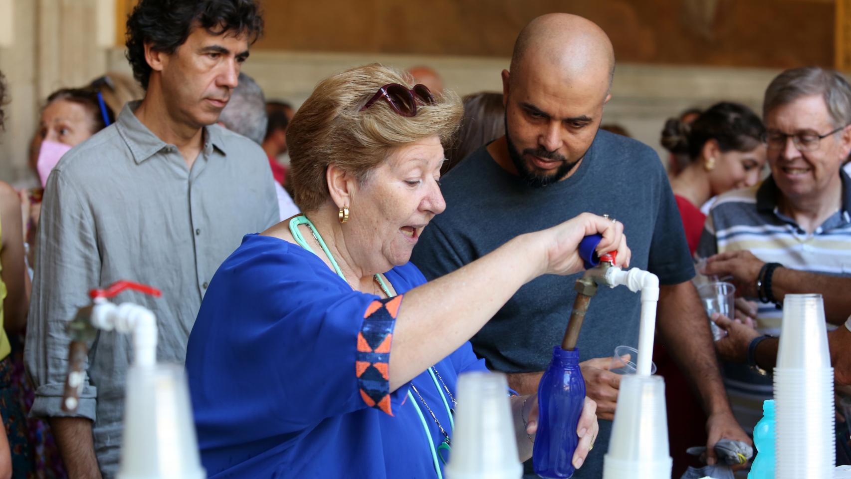 Centenares de Toledanos acompañan a la Virgen del Sagrario un año más