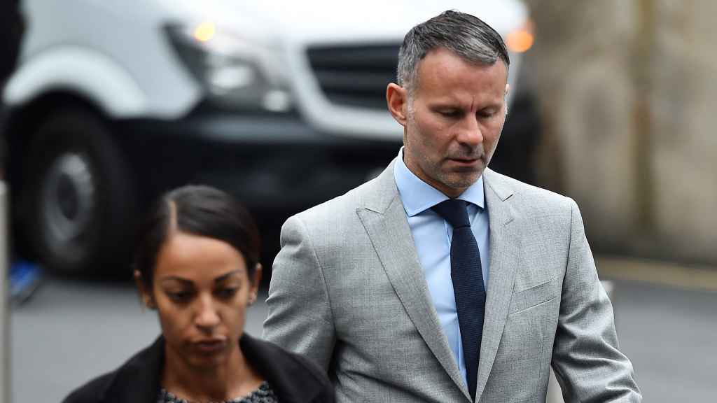 Ryan Giggs, entrando al Tribunal de la Corona de Mánchester