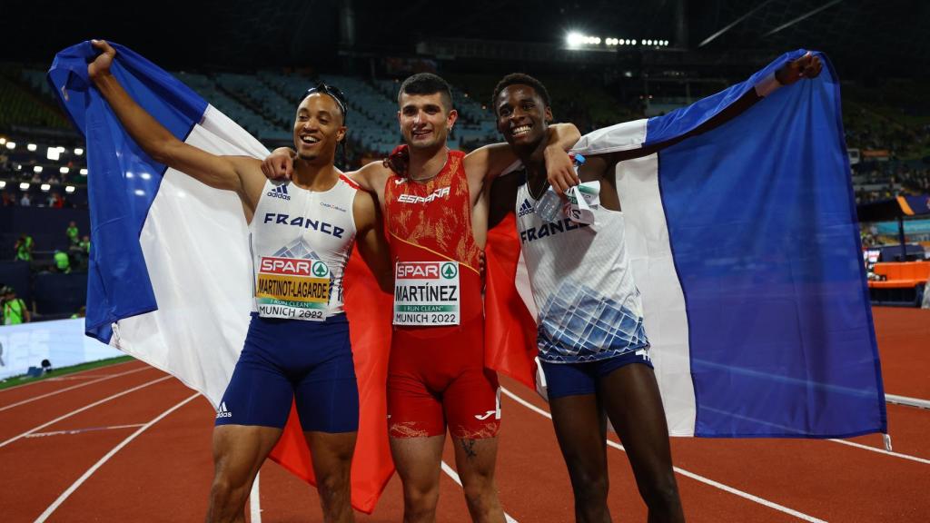 Asier Martinez junto a Pascal Martinot-Lagarde y Just Kwaou-Mathey