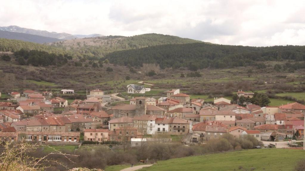 Imagen general del pueblo burgalés de Huerta de Arriba.