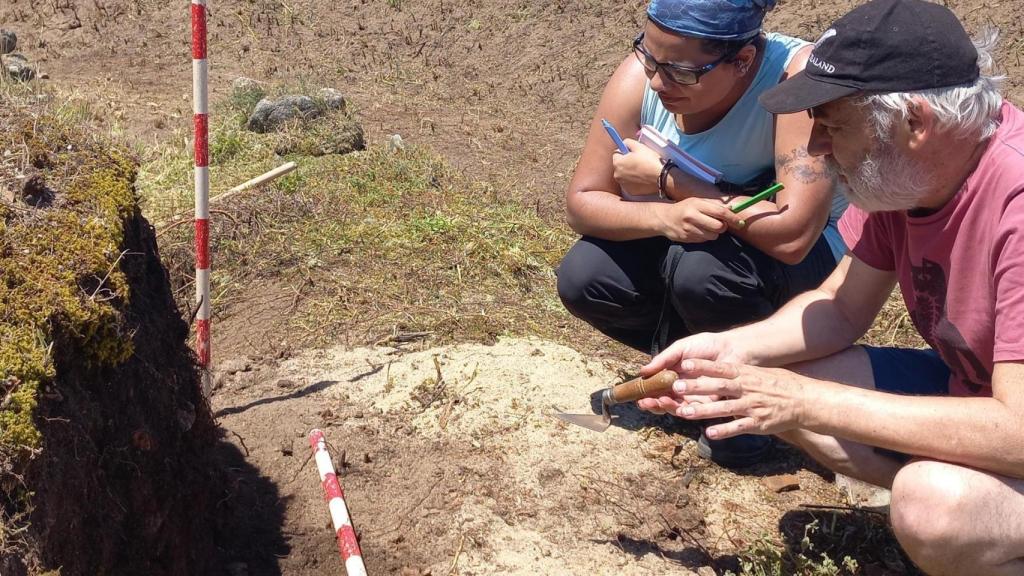 Investigación en la necrópolis de A Lanzada (Sanxenxo).