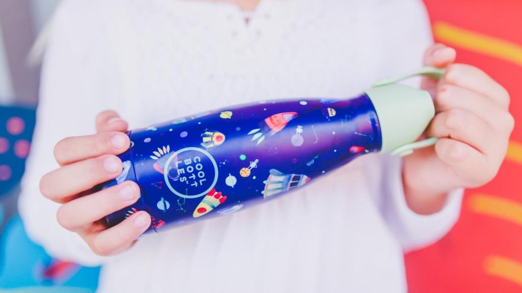 Una botella Cool Bottles para 'Kids'.