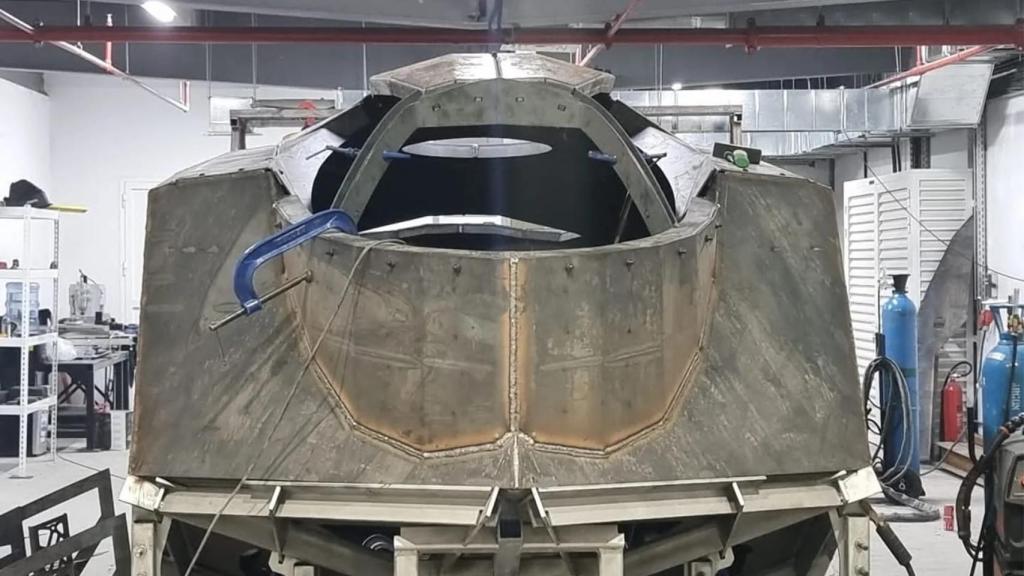 El casco de Kronos ya está en construcción