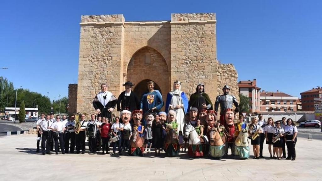 Cabalgata de Cabezudos