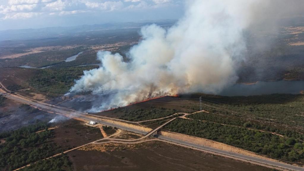 Incendio de la localidad zamorana de Val de San Martín