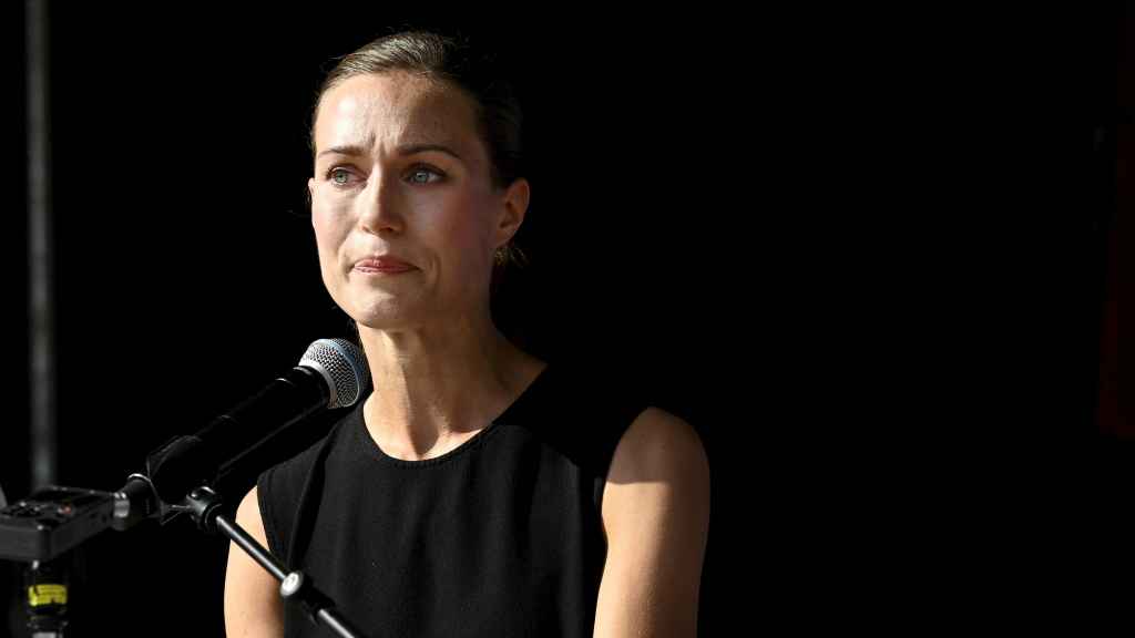 Sanna Marin, tras justificarse por salir de fiesta con sus amigas durante sus vacaciones.