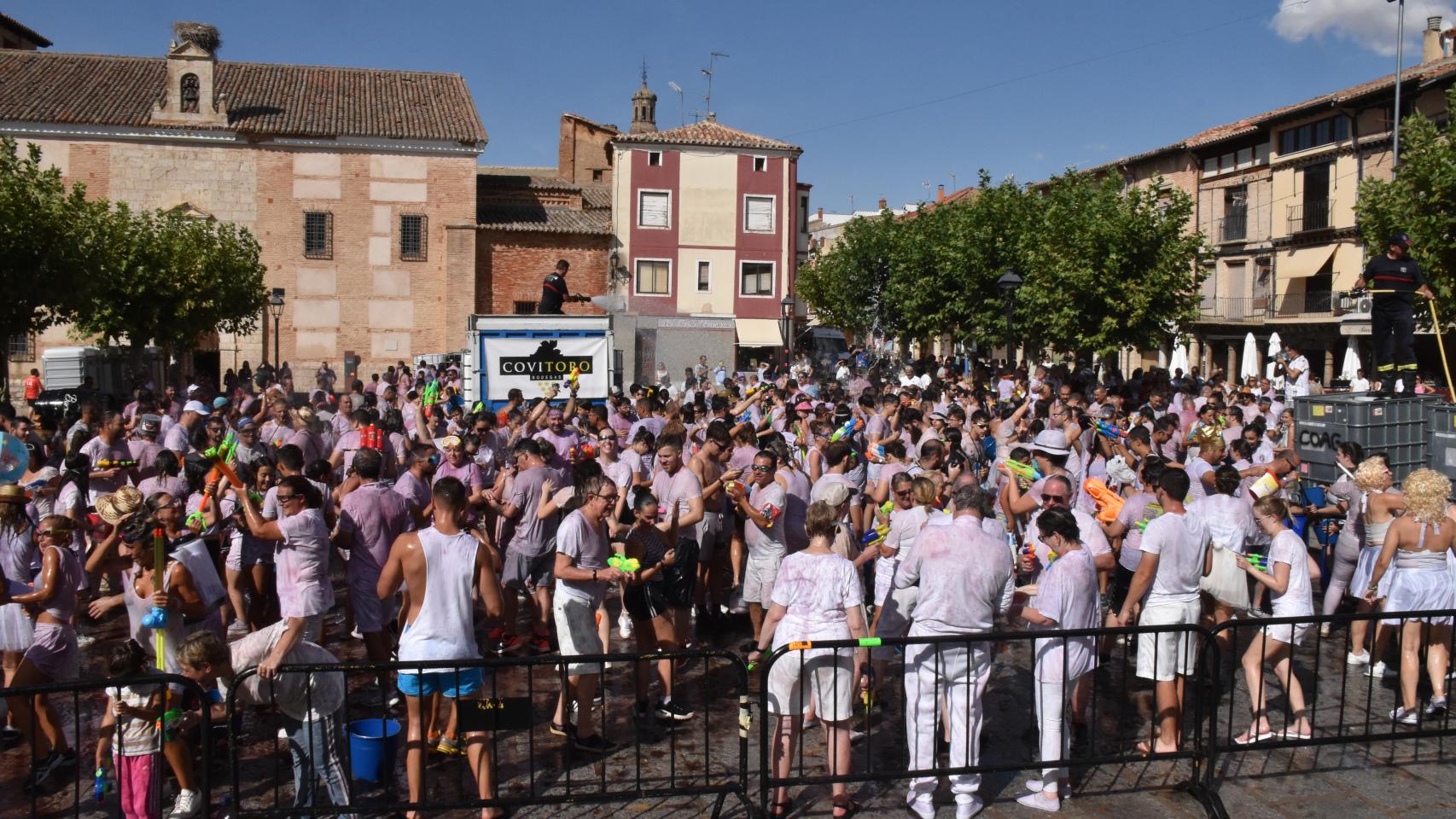 Batalla del vino 'Toro en su tinta'