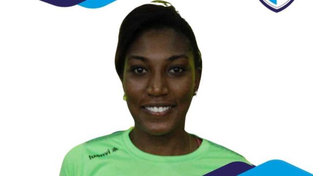 Angie Venté. Foto: Kiele Socuéllamos.