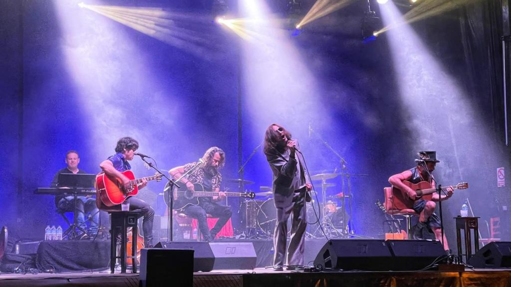 La banda ofreciendo un concierto el verano pasado