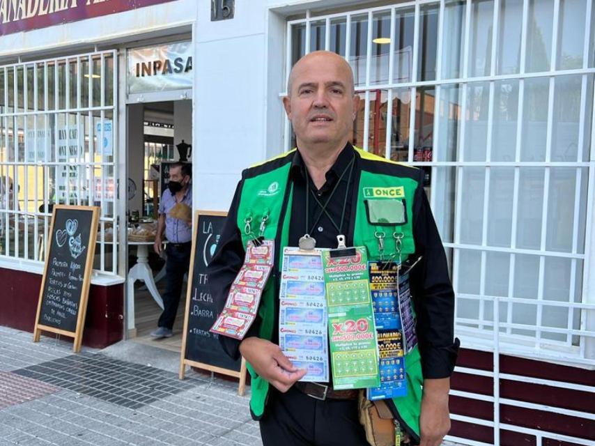 El vendedor Francisco V. Lorenzo Calvo