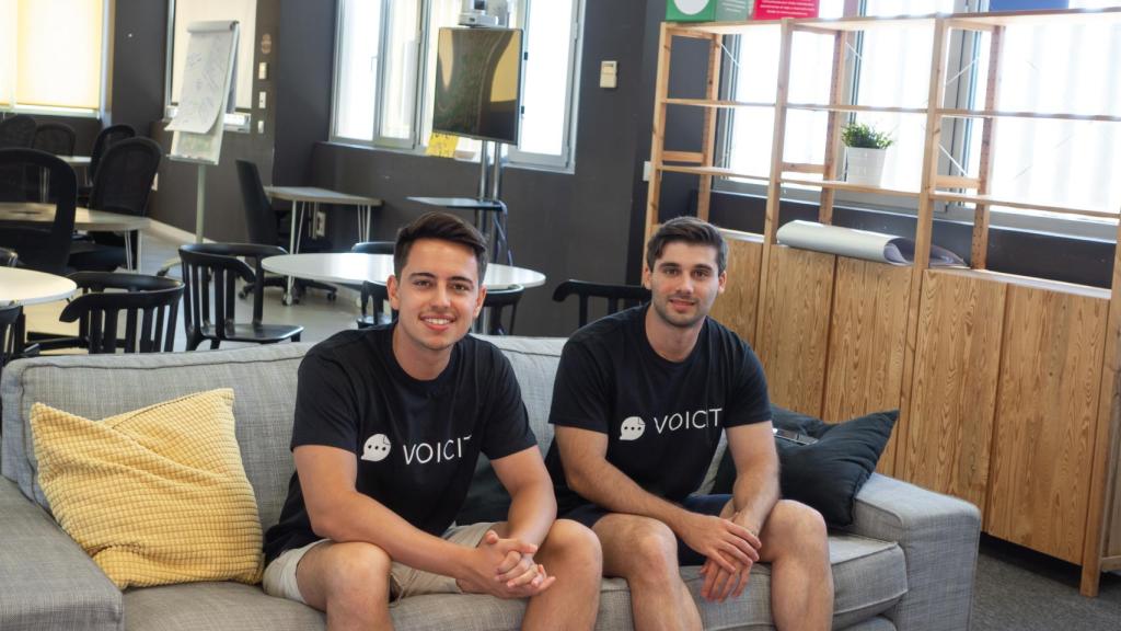 Los fundadores de Voicit.