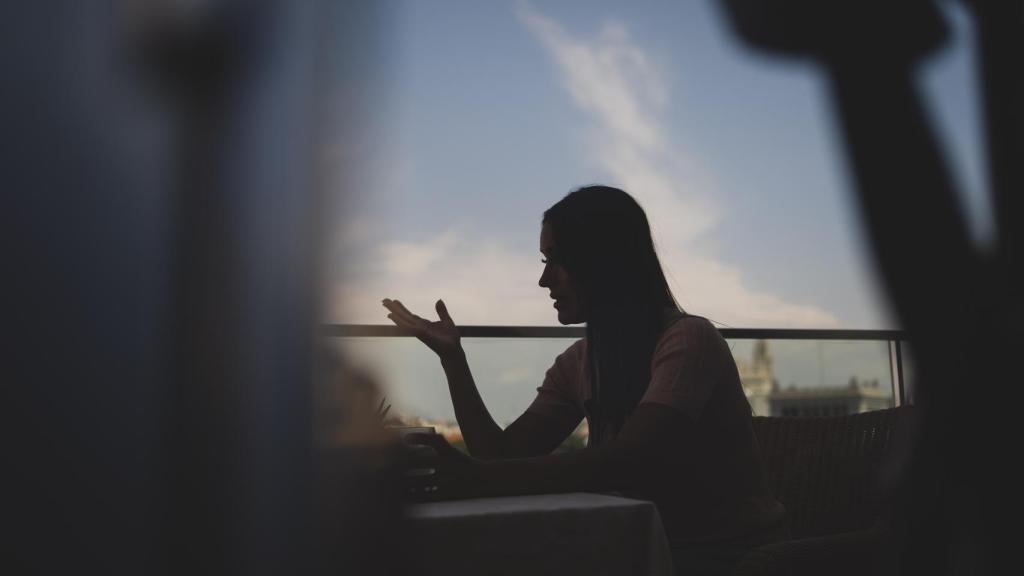 Begoña Villacís, en la azotea del Palacio de Cibeles, durante la entrevista.