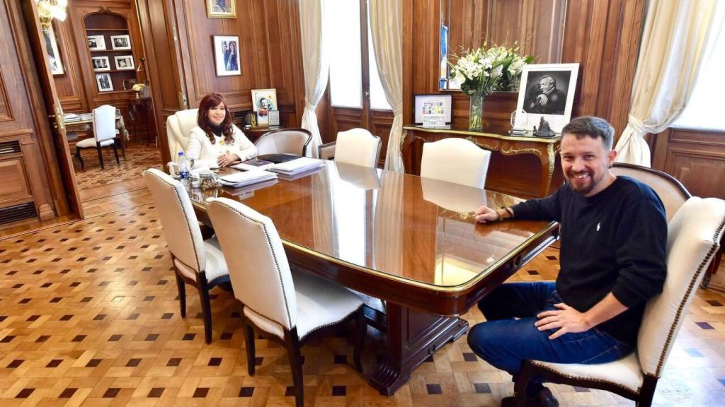 La vicepresidenta argentina Cristina Fernández de Kirchner, junto a Pablo Iglesias, el pasado 27 de agosto en Argentina.