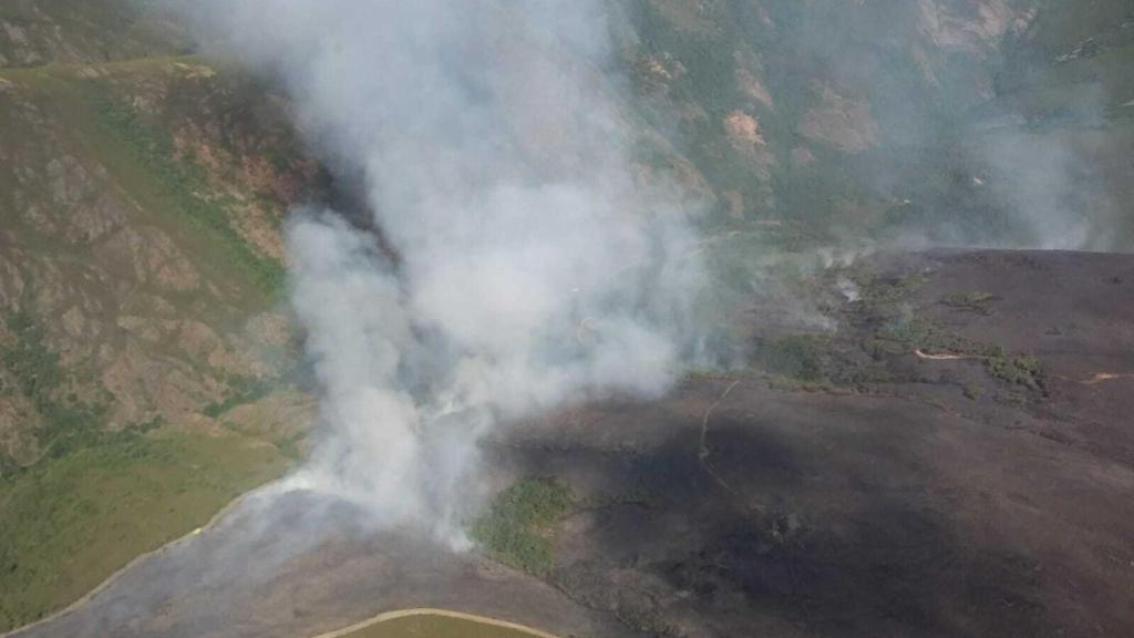 Imagen del incendio de Igüeña (León)
