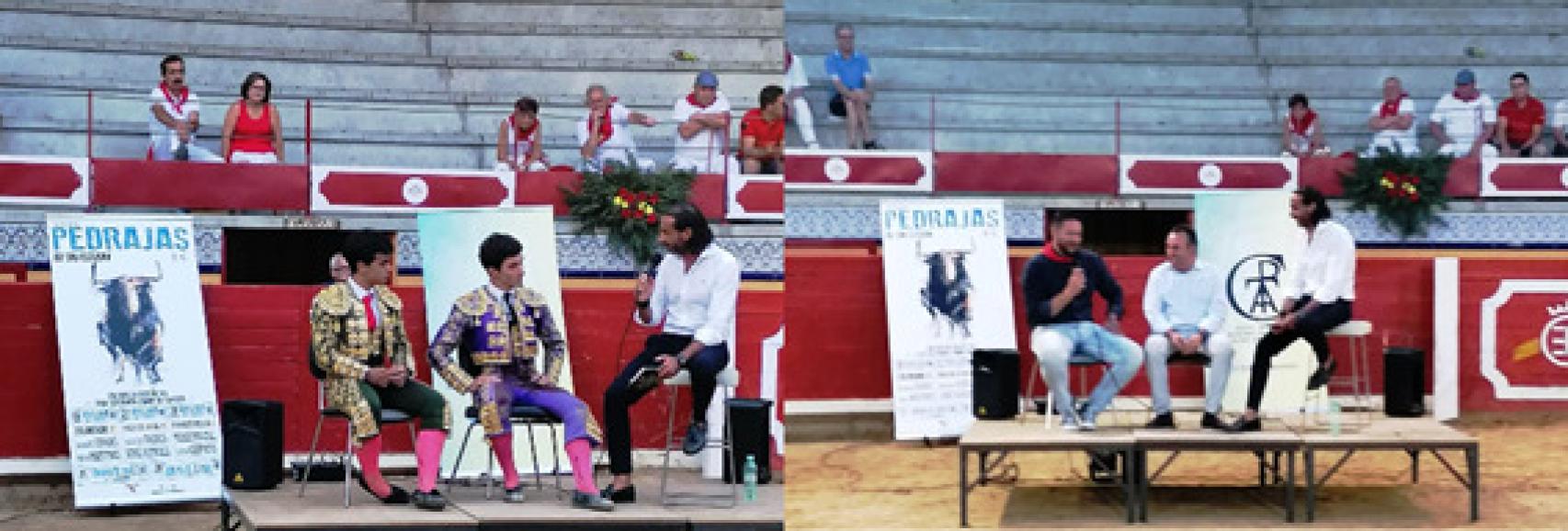 Fotos del coloquio tras las novilladas organizado por la Asociación Taurina de Pedrajas
