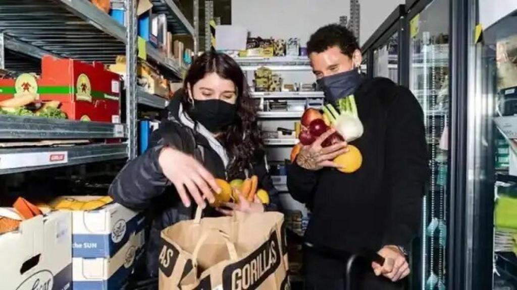 Clientes de Gorillas.