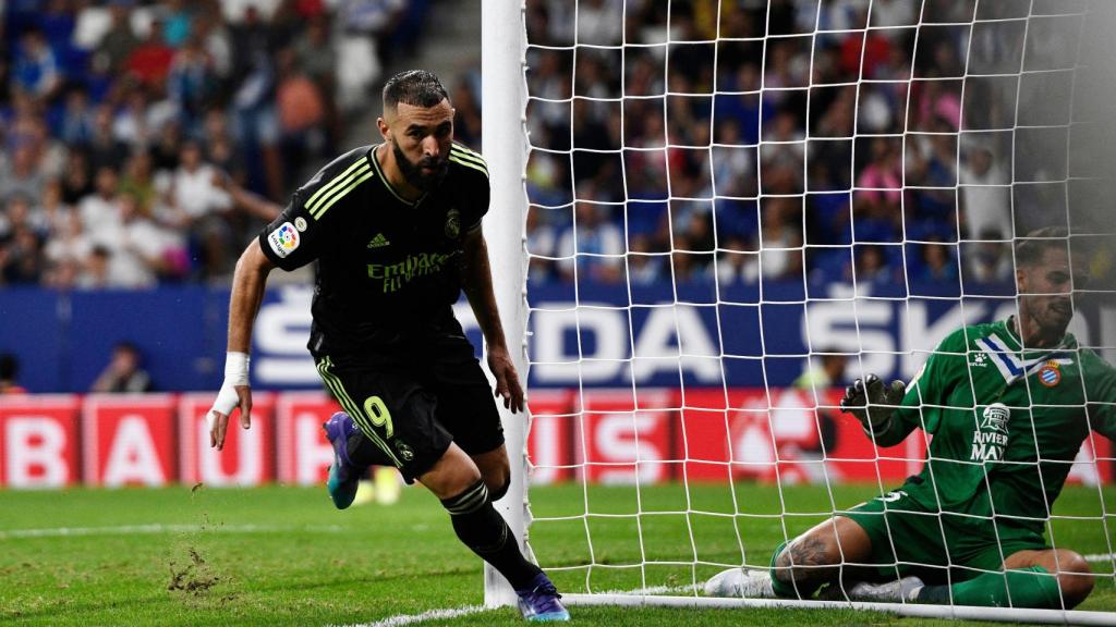 Karim Benzema bate e Lecomte con un remate al segundo palo para poner el 1-2 en el marcador