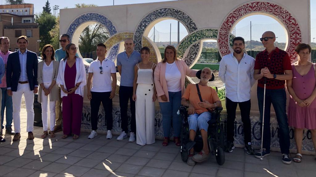 Nuevo monumento cerámico en homenaje a los atletas olímpicos de Talavera de la Reina.