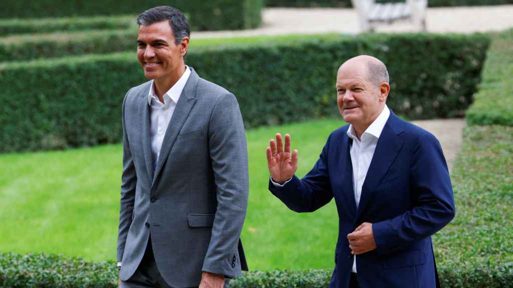 Olaf Scholz recibe a Pedro Sánchez en el palacio de Meseberg