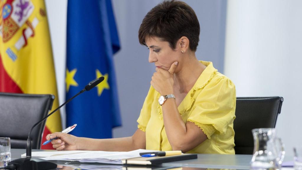 La ministra Portavoz, Isabel Rodríguez, en una rueda de prensa.