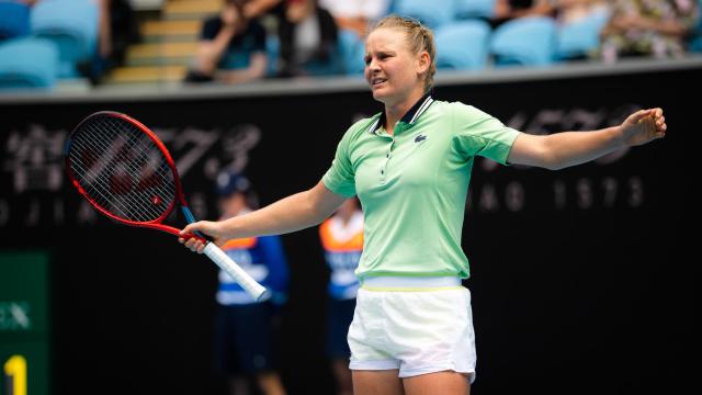 Fiona Ferro se queja de un fallo en un partido
