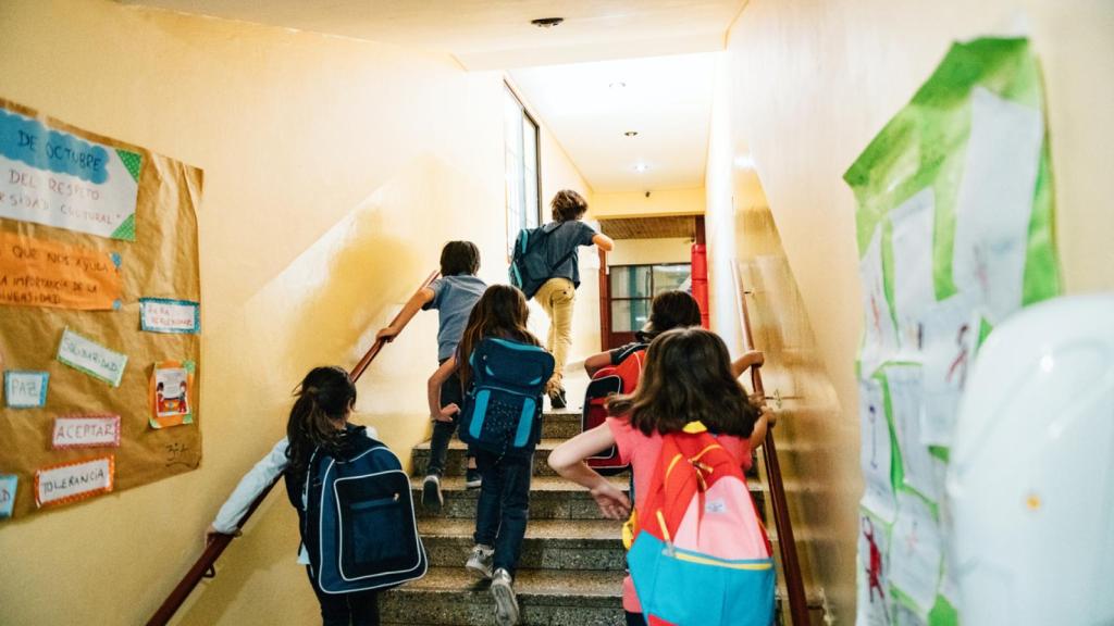 Imagen de archivo de unos niños en el colegio