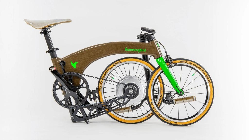 El pliegue de la bicicleta se realiza en cuestión de unos pocos segundos.