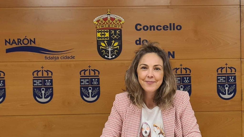 La Concejala de Fiestas, Natalia Hermida, durante la presentación de la  Festa Infantil