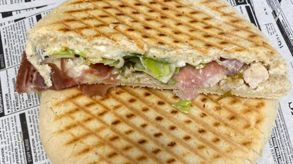 Campero Serranito de Granjero busca campero