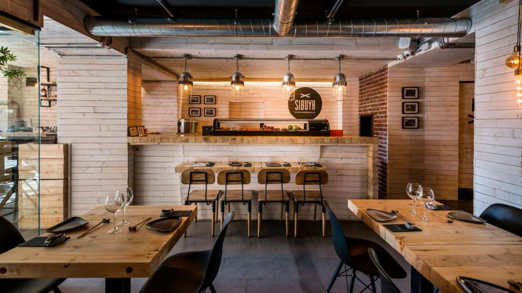 El interior del nuevo restaurante que ha abierto en la plaza de Zocodover de Toledo.