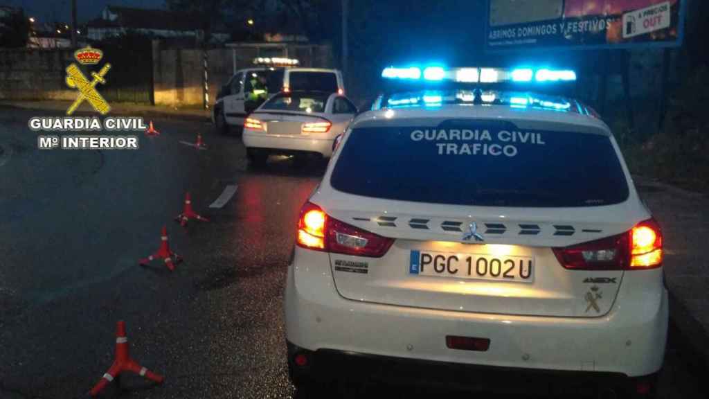 Prueba de alcoholemia en la AP-9.