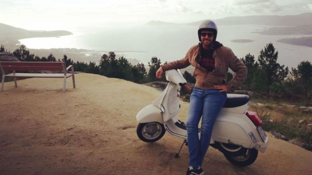 Rodrigo Vázquez también se reconoce como motero.