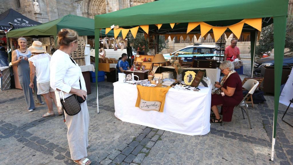 Estands de libros en el Casco Histórico de Toledo