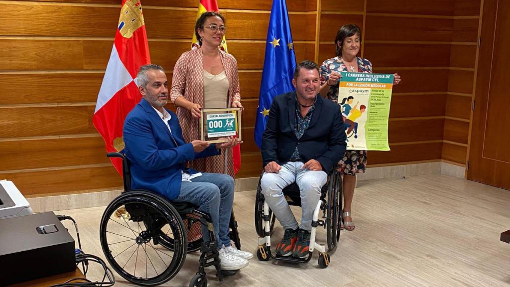 Francisco Sardón, a la derecha