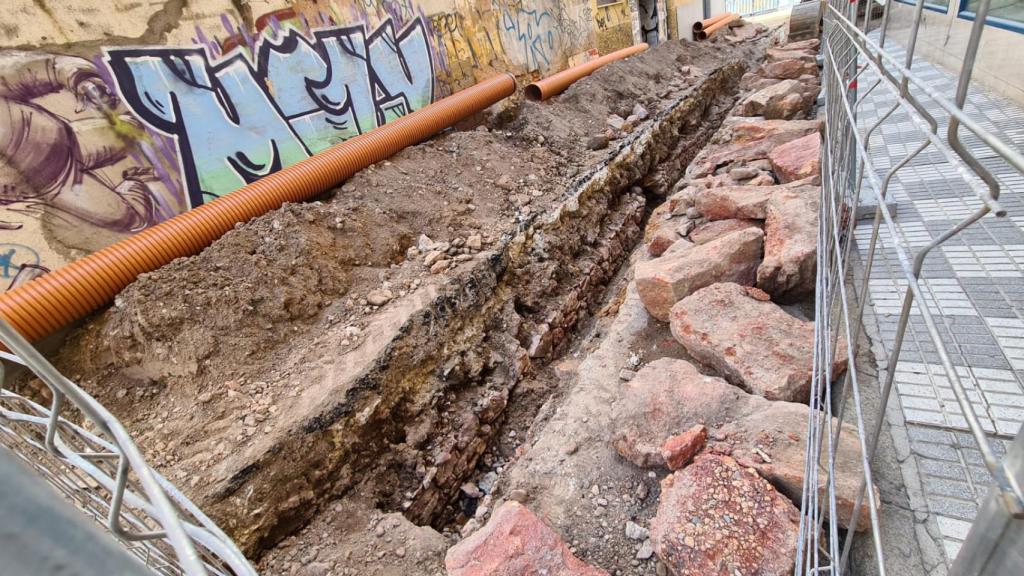 Restos medievales en calle Traviesa de Zamora