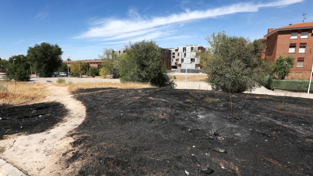 Dos incendios en pocas horas encienden las alarmas en el barrio del Polígono de Toledo
