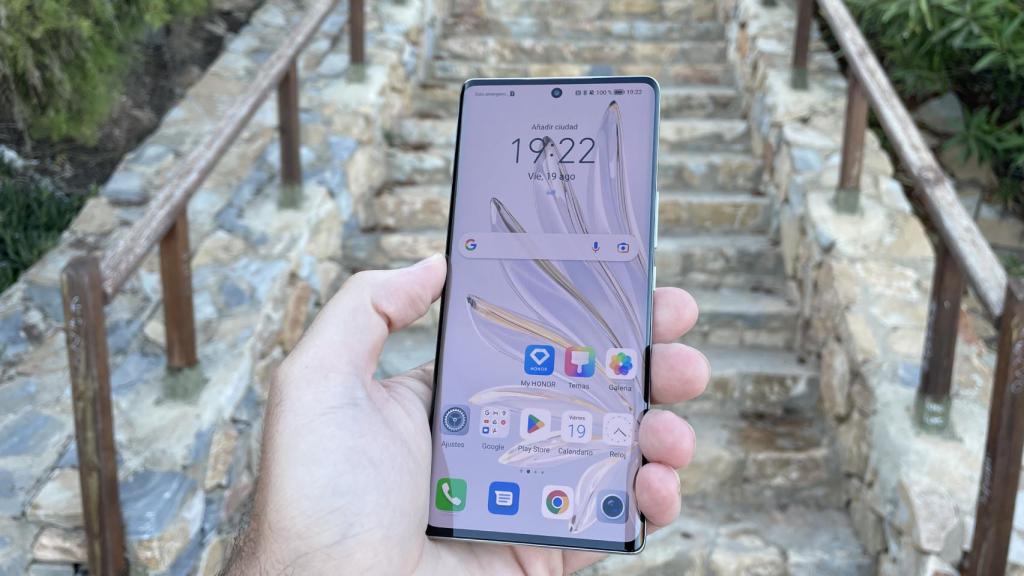 La pantalla del Honor 70