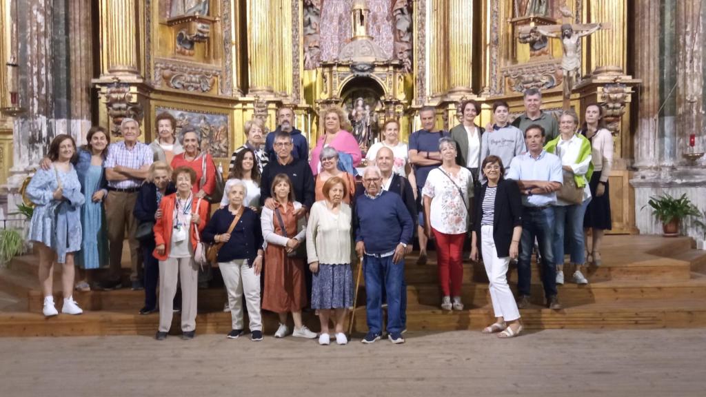 Uno de los grupos que disfrutó de las visitas de 'Cigaleños ilustres'
