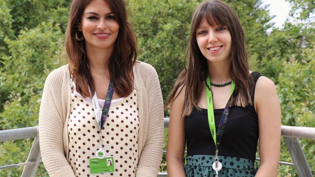 Las investigadoras Eider Arenaza y Müge Akinci. Foto: Fundación ”la Caixa”.