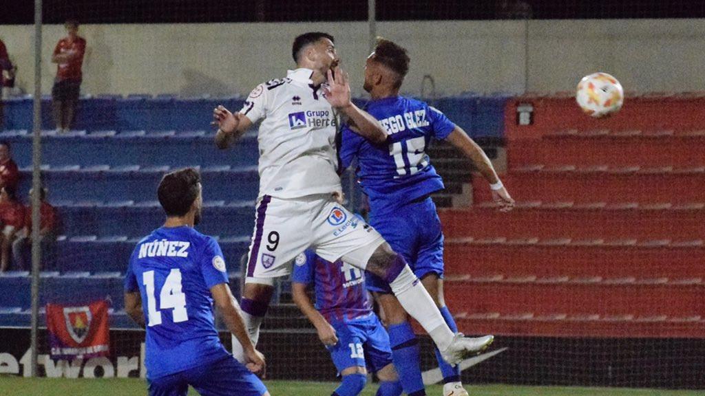 El Deportivo Eldense ha sumado su primer punto con el empate ante el Numancia.