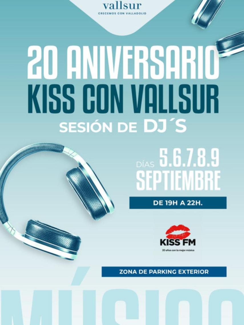 Actuación de DJ's en el Parking de Vallsur.