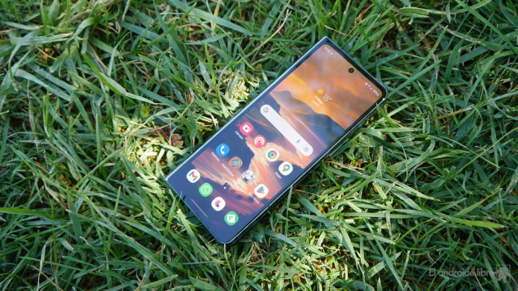 Samsung Galaxy Z Fold 4