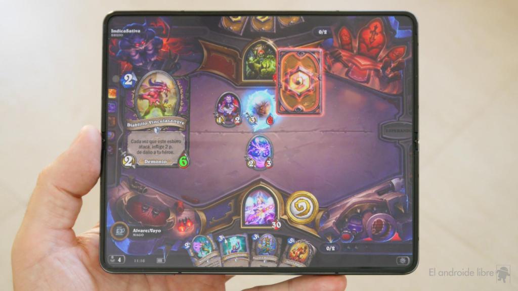 Samsung Galaxy Z Fold 4