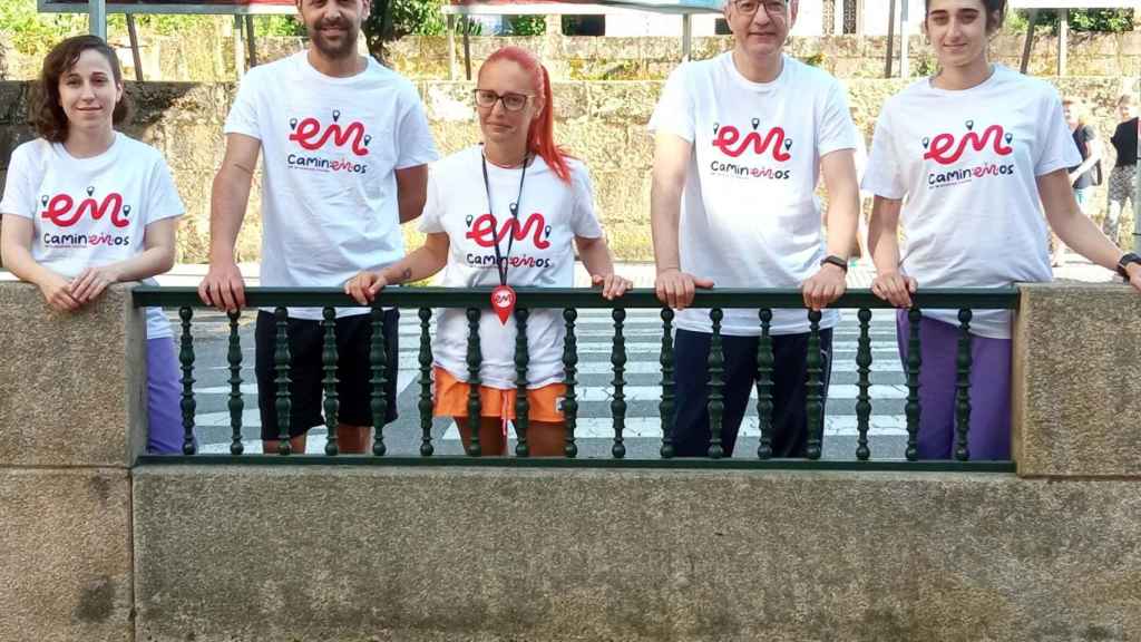 Voluntarios de la Asociación Viguesa de Esclerosis Múltiple de Pontevedra.