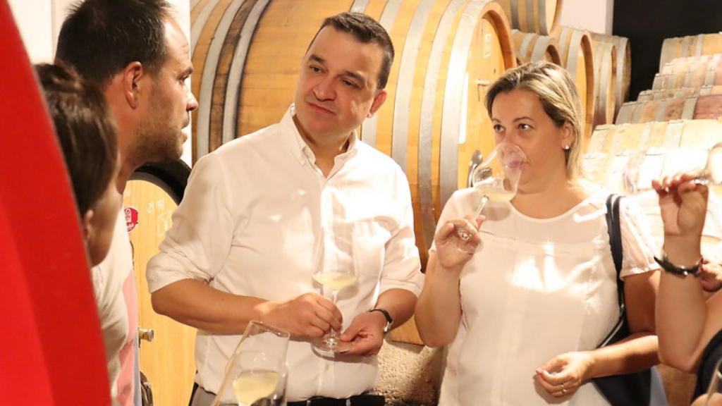 Martínez Arroyo en un momento de la visita.