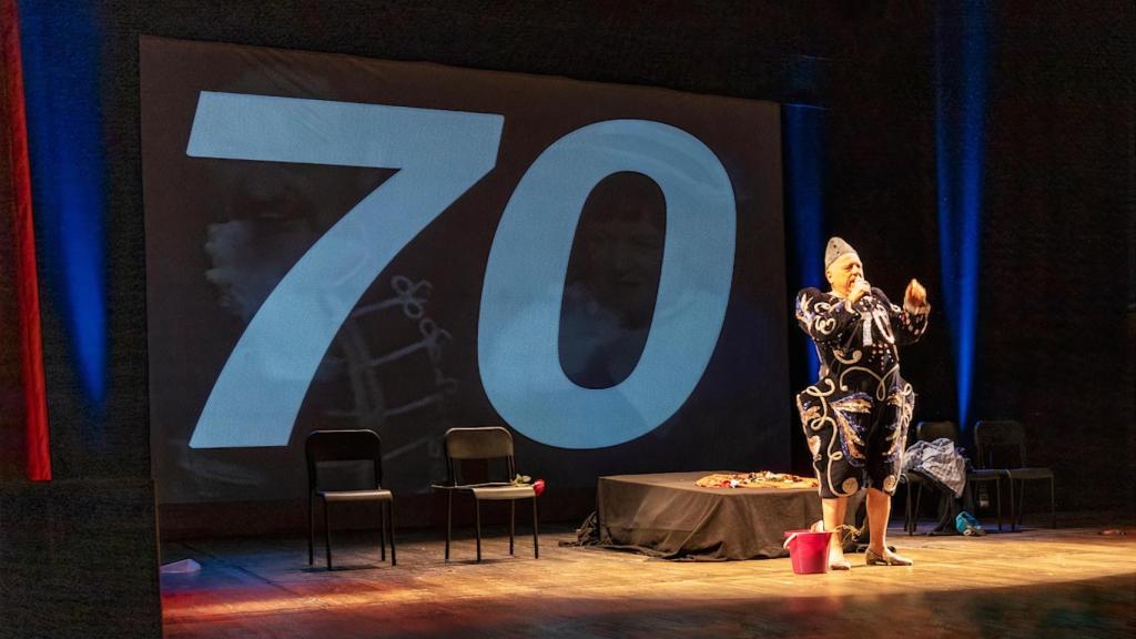 Leo Bassi estará en el Festival Internacional Outono de Teatro de Carballo.