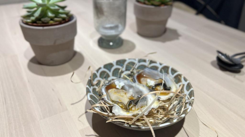 Ostras en el menú de 35 euros en Bichopalo