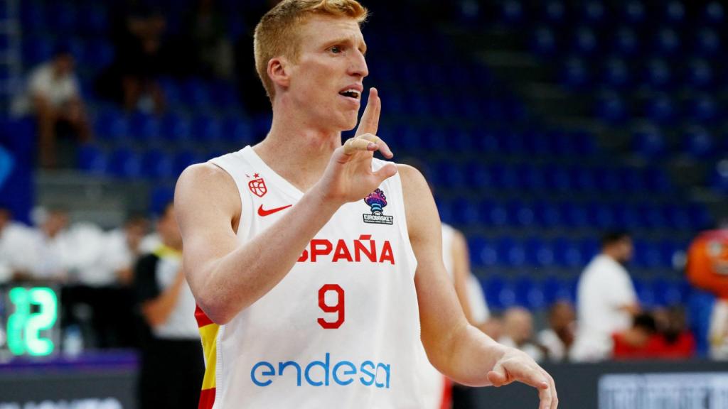 Alberto Díaz organiza un ataque.